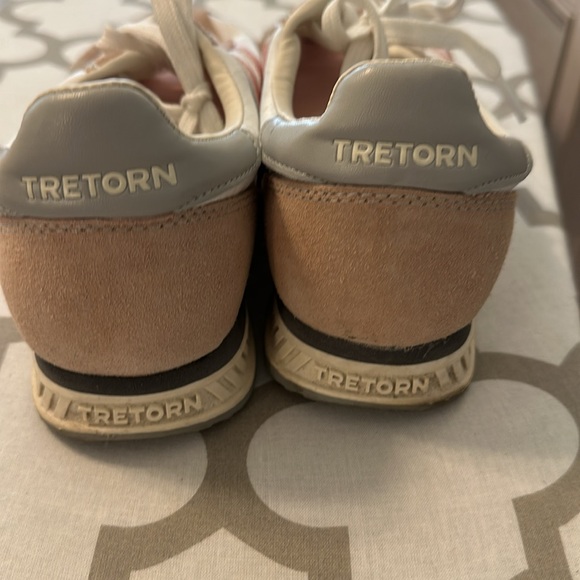 Women’s pink and white with gray trim tretorn retro sneakers worn once. - Picture 3 of 8